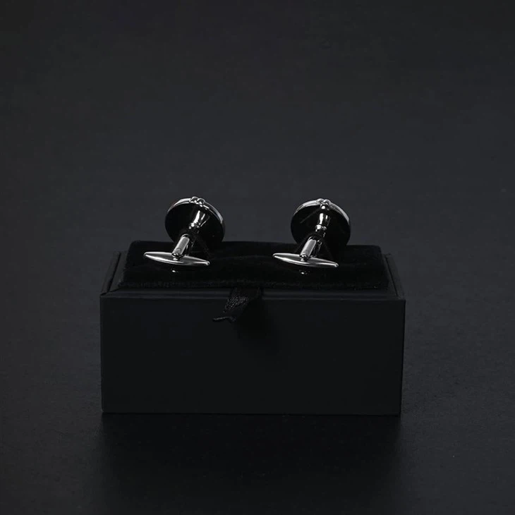 YiLi Silver And Black Enamel Circle Cufflinks